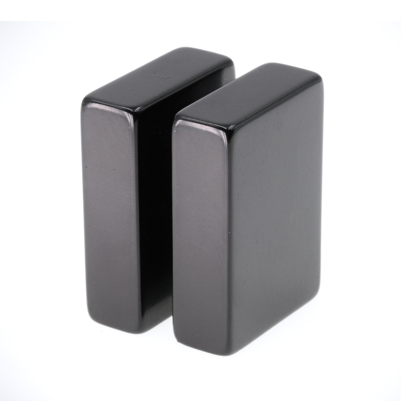 Bloker permanent magnet 7